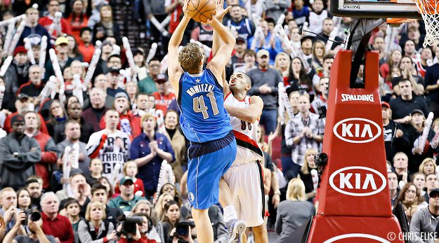 Dirk Nowitzki triste pour Kobe Bryant