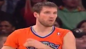 Beno Udrih accuse les maillots à manches