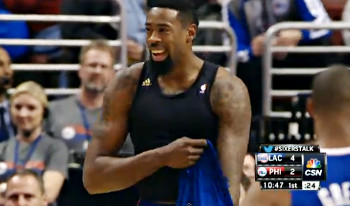 Vidéo : Le alley-oop monstrueux de DeAndre Jordan