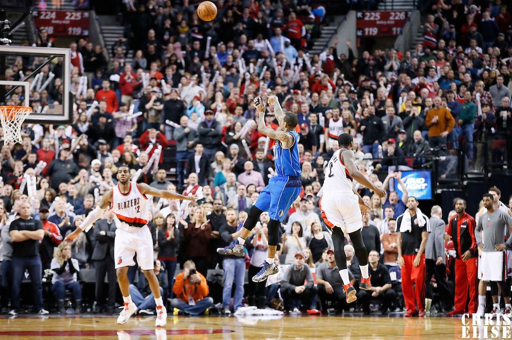 Monta Ellis assassine Portland au buzzer !