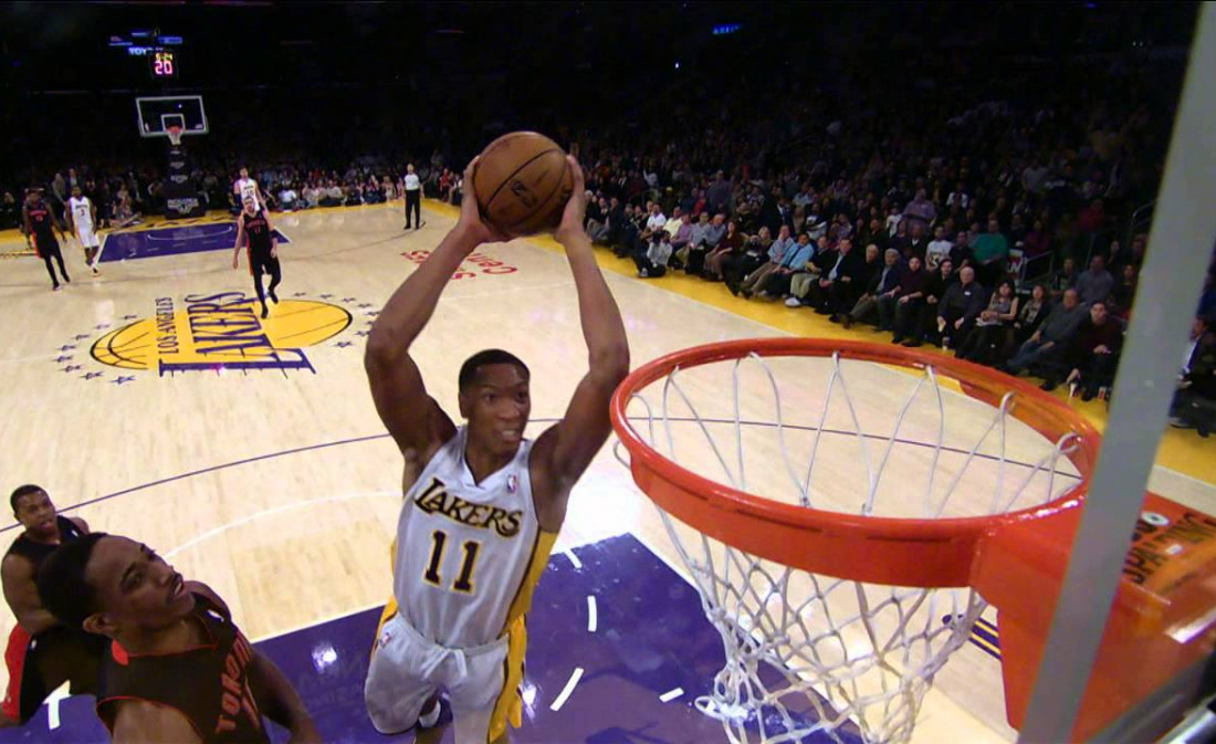 Wesley Johnson et Ryan Kelly restent aux Lakers