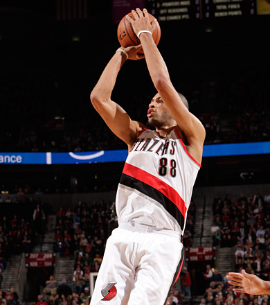 Nicolas Batum en triple-double contre Orlando