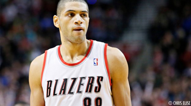 Nicolas Batum (20 pts) en jambes au Garden