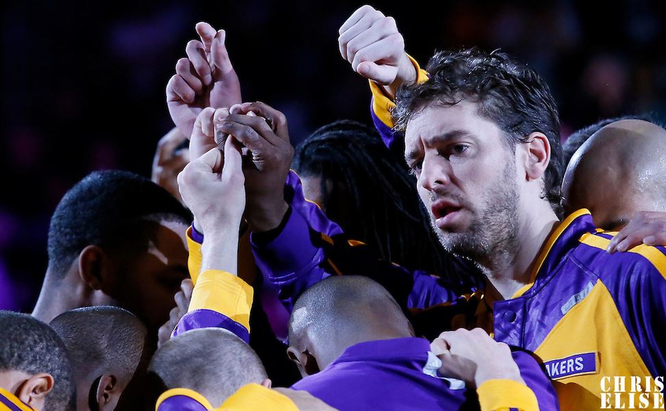 Lakers devraient-ils tanker ?