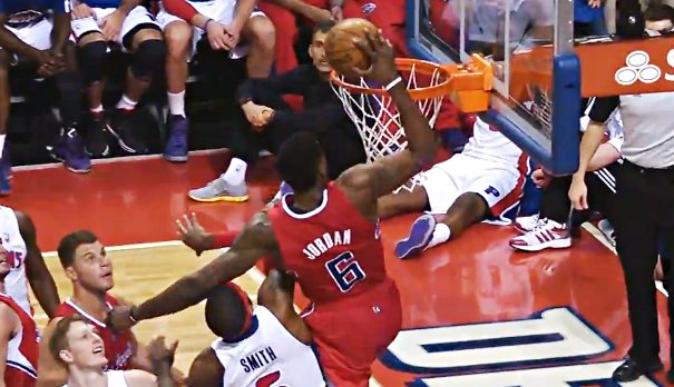 Top 10 : Jordan la tête dans le cercle, Gibson clutch, Parsons au contre