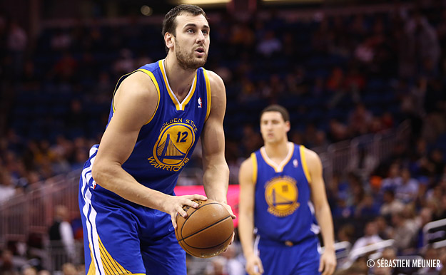 Andrew Bogut tacle de nouveau Mark Jackson