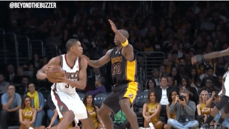 Jodie Meeks averti pour flopping