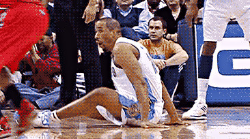 Vintage : Chris Paul fracasse les chevilles d’Andre Miller