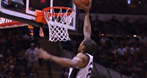 Top 5 : Leonard et Parker font danser le Thunder