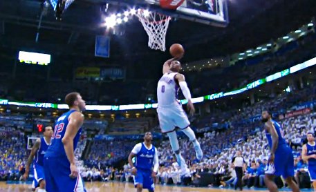 Top 5 : Marcin Gortat s’offre le scalp de Ian Mahinmi, Westbrook explose