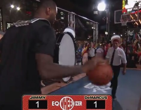 DeMarcus Cousins amuse la galerie à la TV US