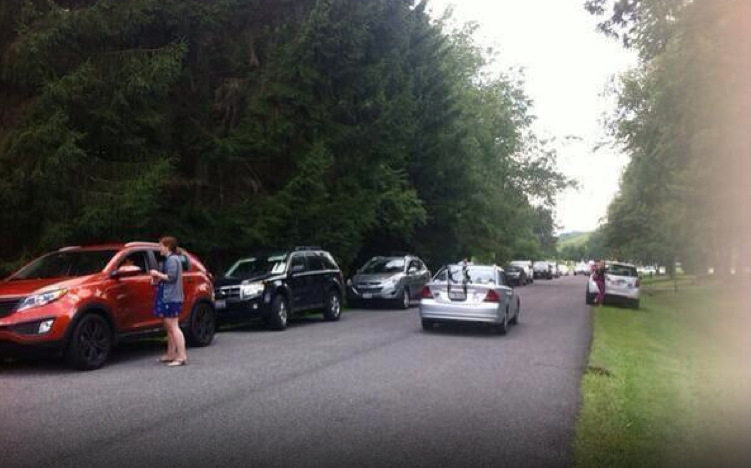 Photo : Le foutoir devant chez LeBron…