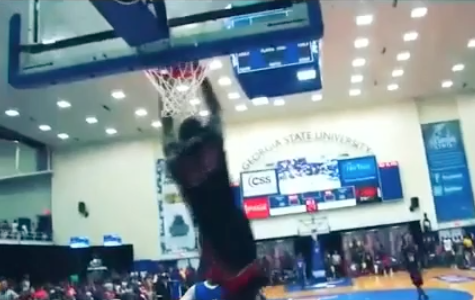 Vidéo : Un reverse improvisé et bien violent !