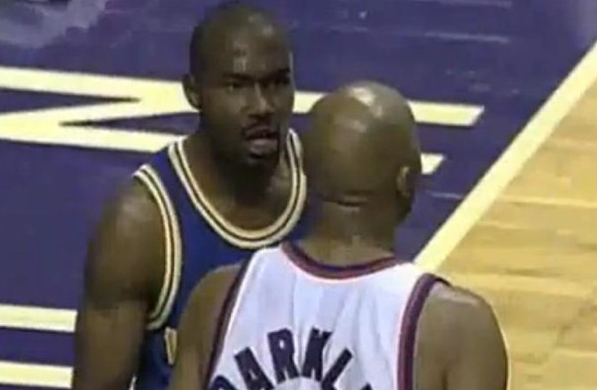 Vidéo : Happy Birthday Tim Hardaway (44 ans)