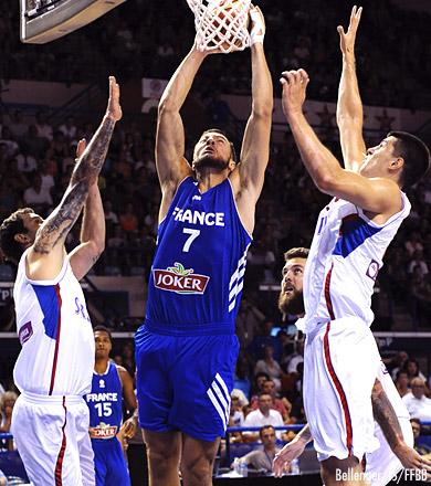 La Serbie l’emporte logiquement face à la France !