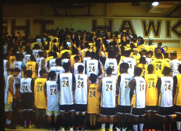 Paul George rachète et offre tous ses maillots à son ancien lycée