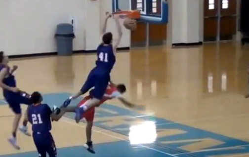 Vidéo : L’énorme poster du lycéen Jacob Norman