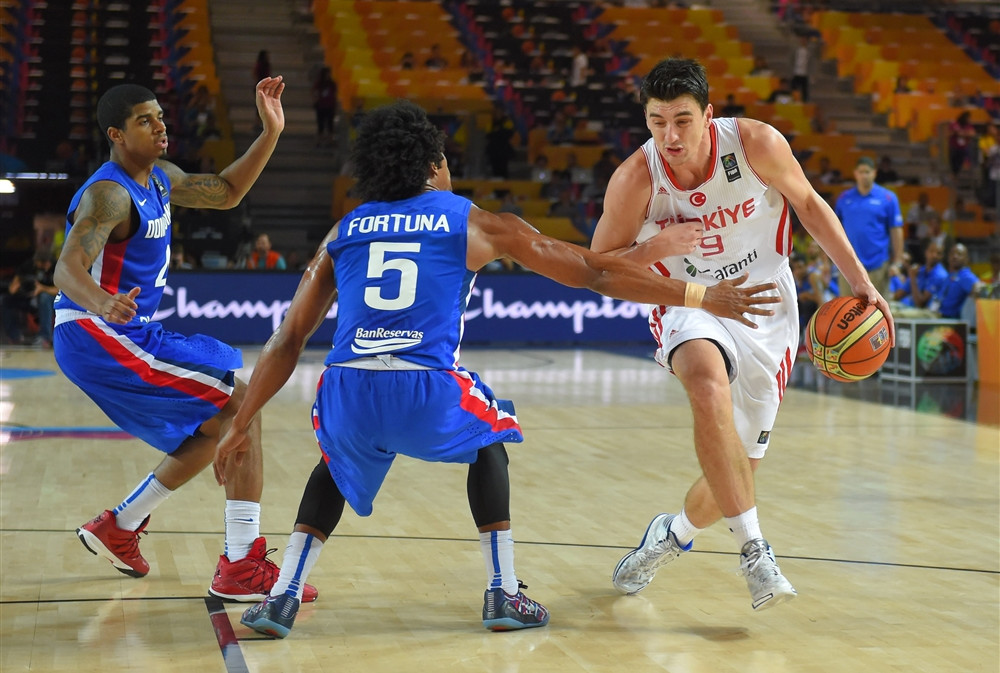 Vidéo : Emir Preldzic et Nikola Kalinic, stars du top 5