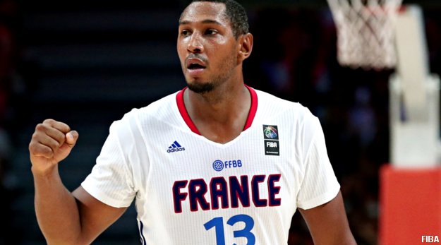 Vidéo : La minute inside après la victoire des Bleus