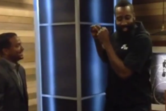 Vidéo : James Harden, le prince de la danse