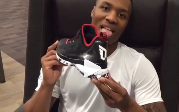 Damian Lillard présente son premier modèle signature en rappant