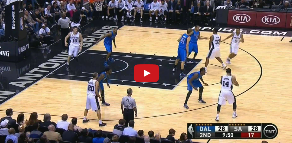 Vidéo : Boris Diaw met Dirk Nowitzki sur les fesses…DEUX fois
