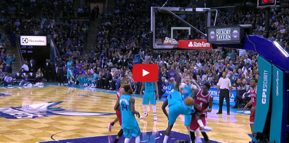 Vidéo : Le dunk de la nuit de Lance Stephenson