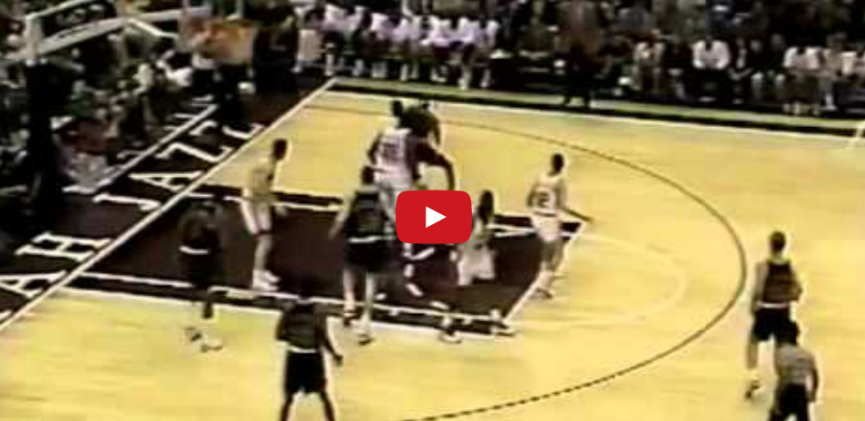 Vintage : Michael Jordan martyrise le Jazz (24/11/95)