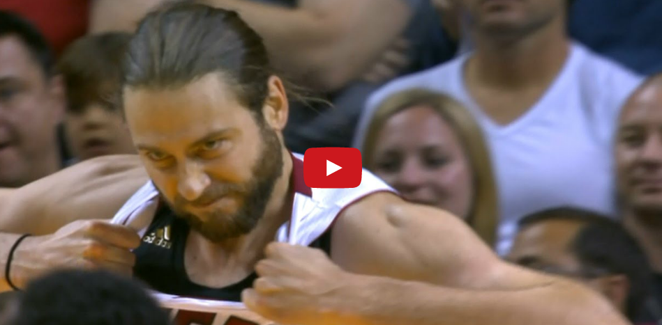 Vidéo : Josh McRoberts est un taré…
