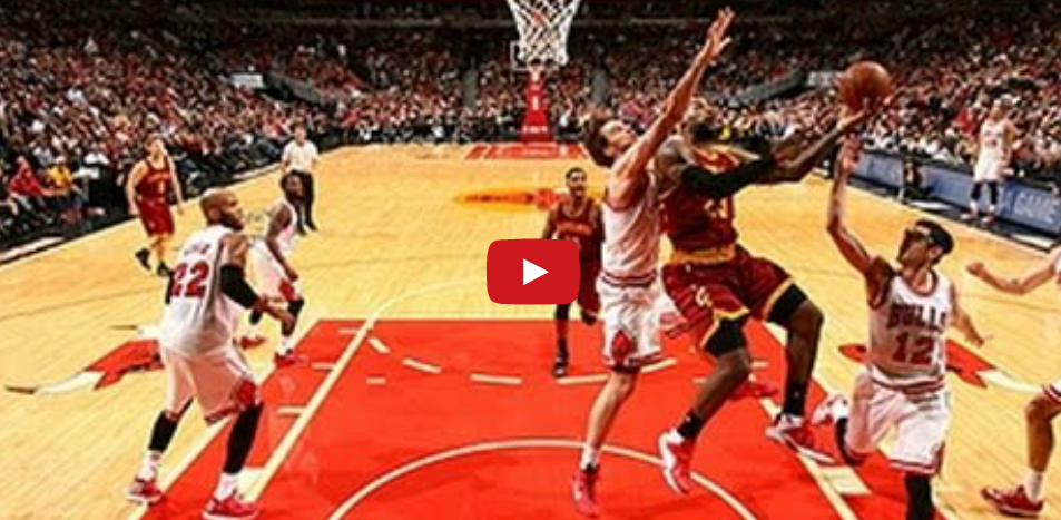 Vidéo : Le panier acrobatique de LeBron James