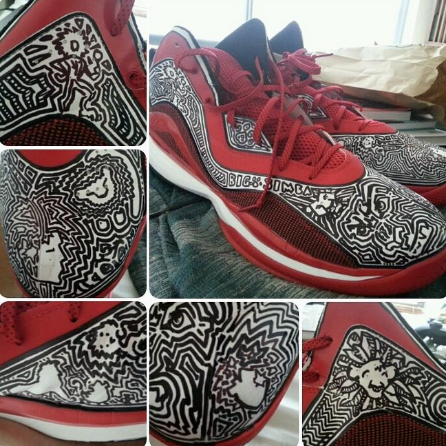 Robin Lopez, pimp my shoes !