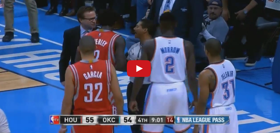 Embrouille : Scott Brooks s’en prend aux arbitres