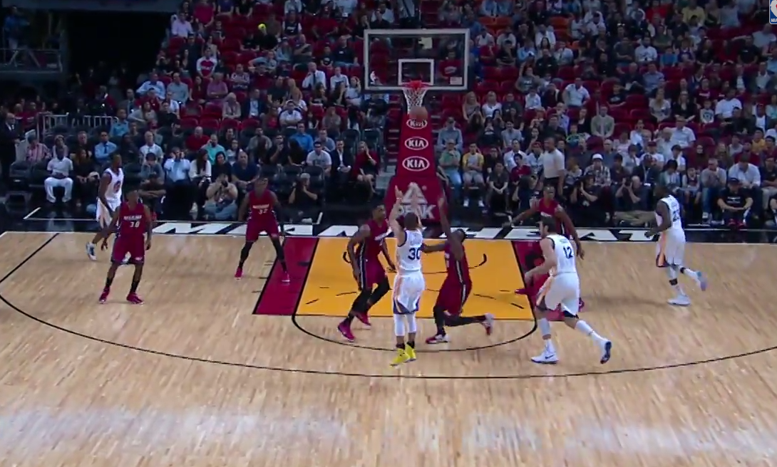 Velouté : Les 40 points de Stephen Curry