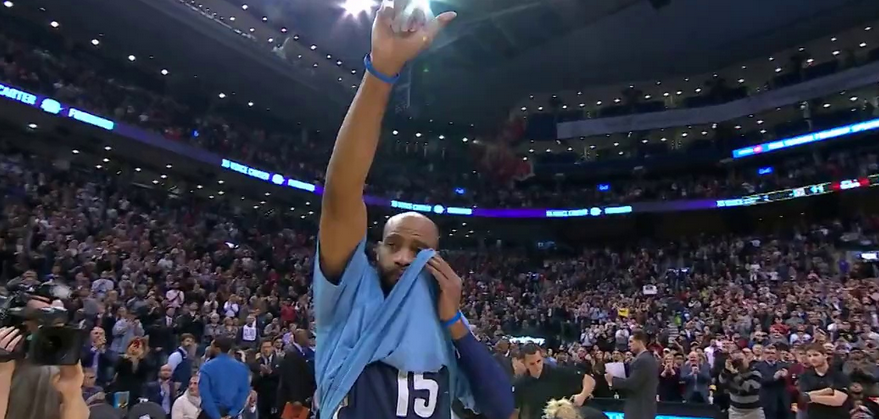 Hommage : Les Raptors remercient Vince Carter