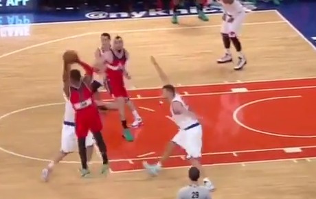 Magique : Le caviar de John Wall pour Marcin Gortat