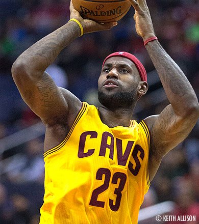 LeBron James en mode MVP face au Thunder
