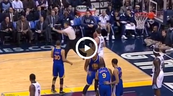 WTF : Un arbitre sort un move digne de Karate Kid