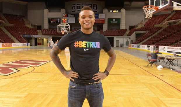 L’histoire du jour : Derrick Gordon, le premier joueur gay en NCAA