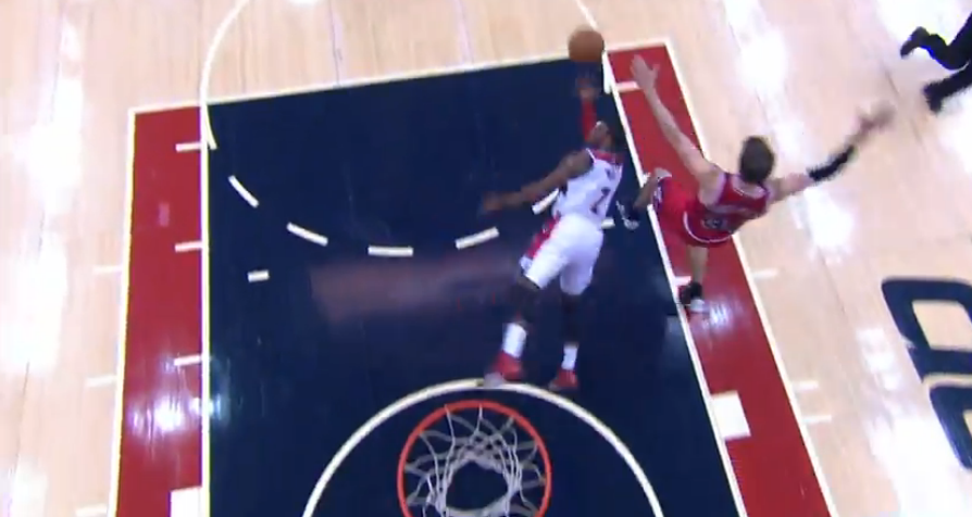 Top 10 Circus Shots 2014 : L’acrobate de l’année, c’est John Wall !