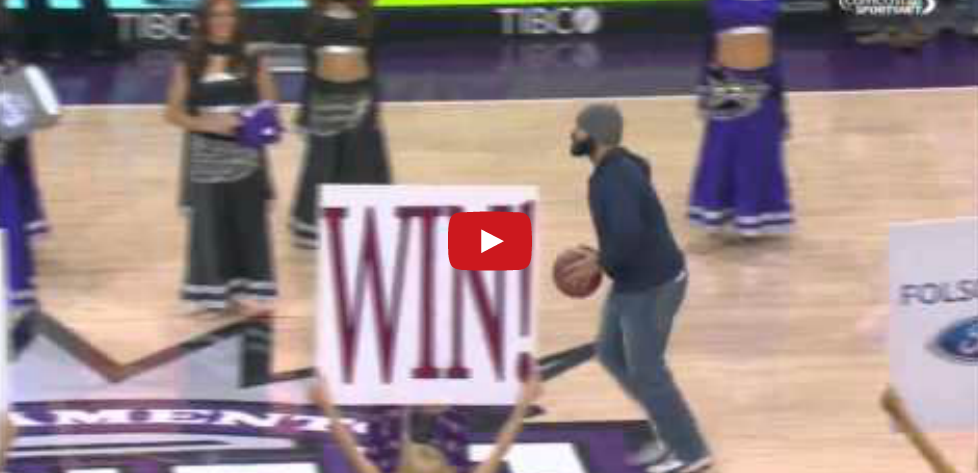 Adroit : Un fan gagne une voiture sur un tir du milieu du terrain