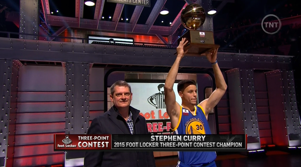 Three Point Contest : Stephen Curry INTOUCHABLE !