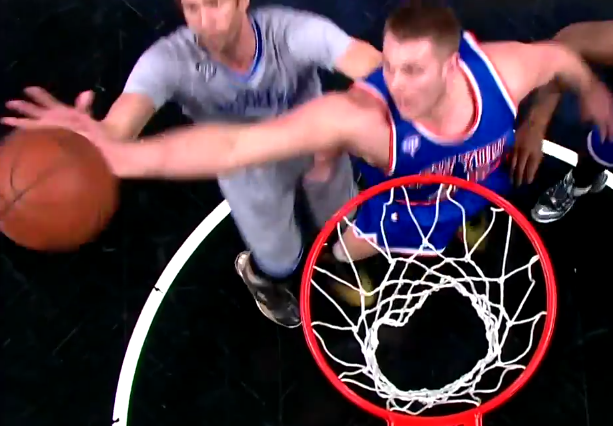 Fail : Cole Aldrich marque contre son camp