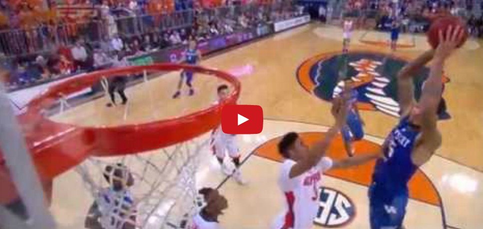 Violent : L’énorme poster de Willie Cauley-Stein en NCAA