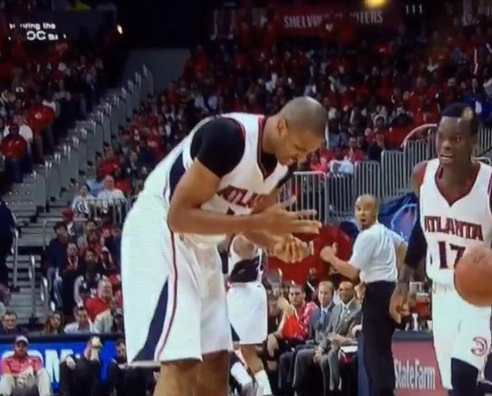 Guerrier : Al Horford est revenu sur le terrain le doigt déboîté