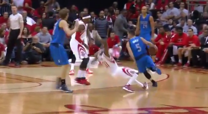 La première amende anti-flopping des playoffs pour « Jet » Terry