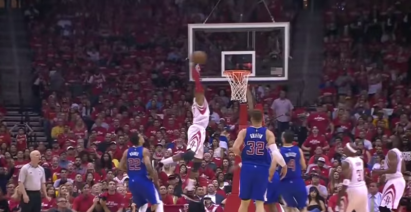 Top 10 : Derrick Rose embarque les Cavs, D12 monte très haut