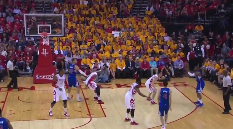 La passe de génie (involontaire ?) de Chris Paul