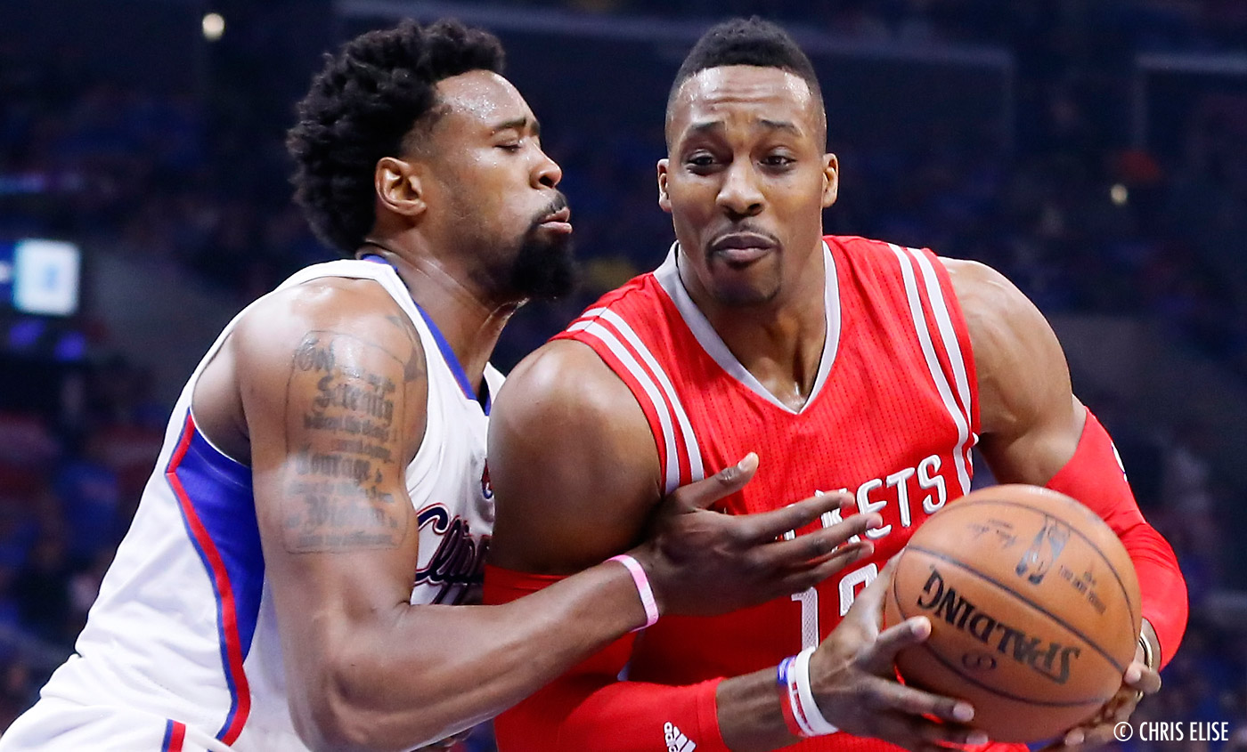 Dwight Howard signe avec Peak