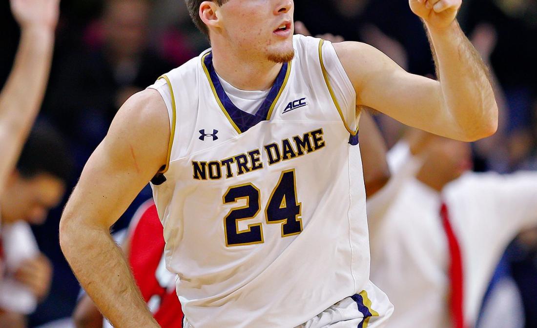 L’incroyable détente de Pat Connaughton lors du Draft Combine