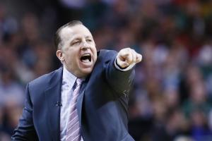 Tom Thibodeau viré par les Wolves